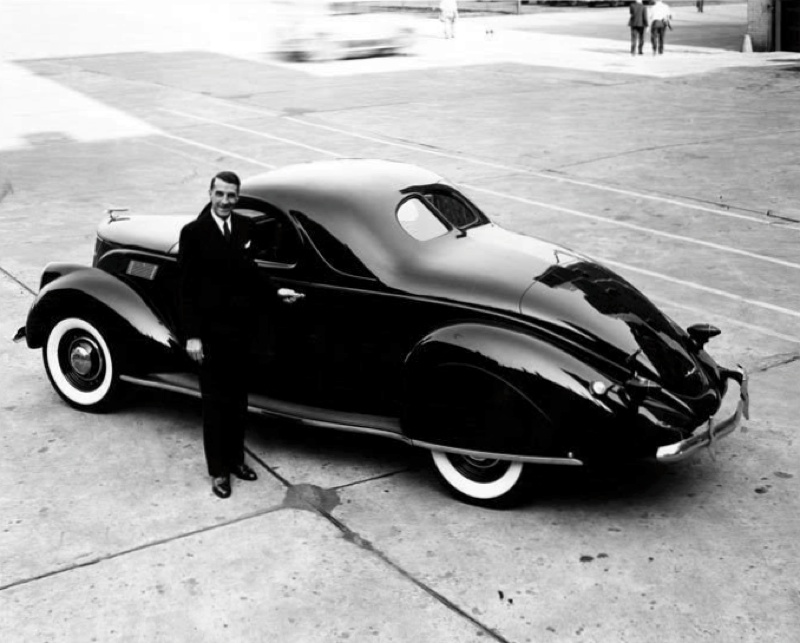 1937 Lincoln Zephyr Coupe