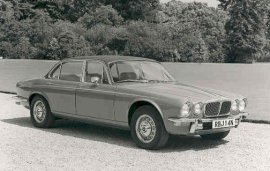 1975 Daimler Double Six Vanden Pias