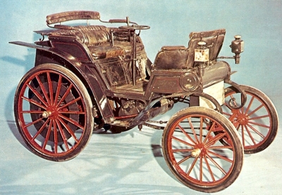 1886 Wimpff and Son Phaeton powered by Daimler's Engine