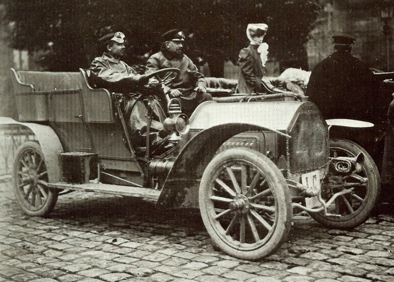 A Vinot-Deguingand on the 1905 Rally du Compiegne