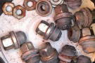Land Rover Discovery Two wheel nuts