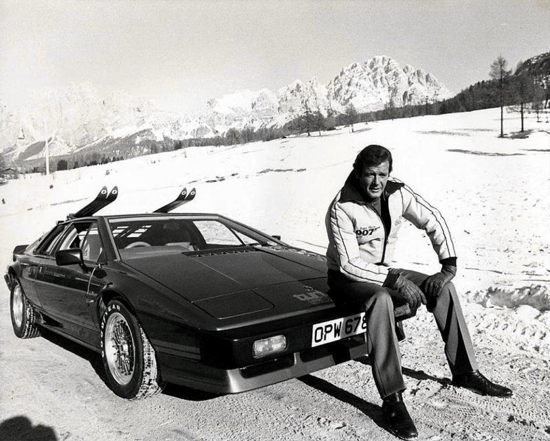 Roger Moore as 007, aside his Lotus Esprit Turbo