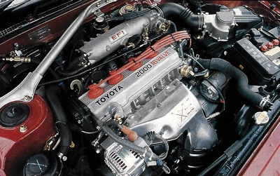 Toyota 2 litre twin cam engine