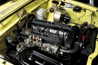 Toyota Corona 1600GT Engine Bay