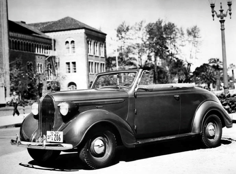 1938 Plymouth P6