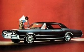 1967 Oldsmobile Cutlass Supreme Holiday 4 Door