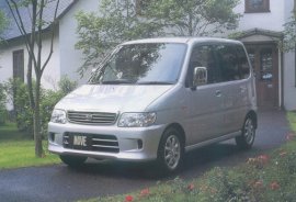 2000 Daihatsu Move CL