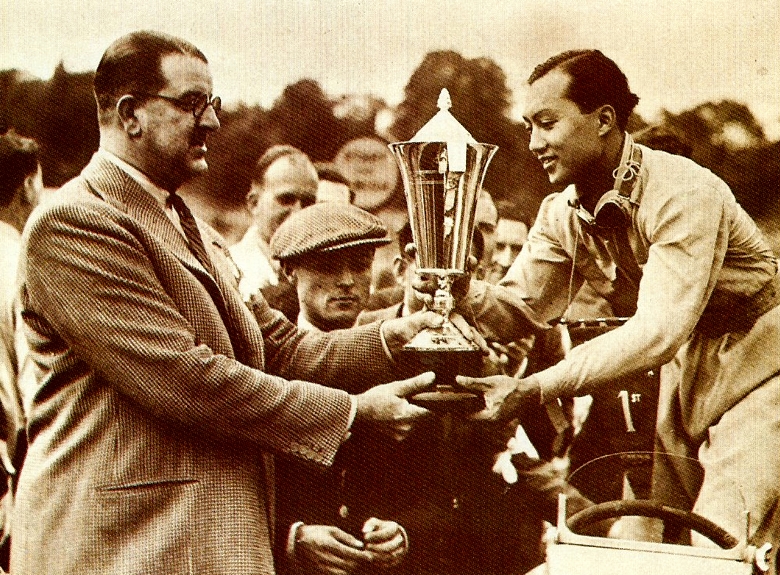 Bira winning the London Grand Prix, Crystal Palace, 1937