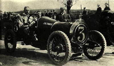 Wiedman poses with his Calthorpe during the 1909 Circuit of Boulogne