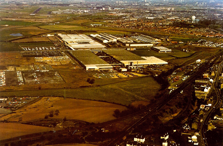 An aerial photo of Rootes' Scottish Linwood factory in its heyday. It was built in 1963 to produce the Hillman Imp